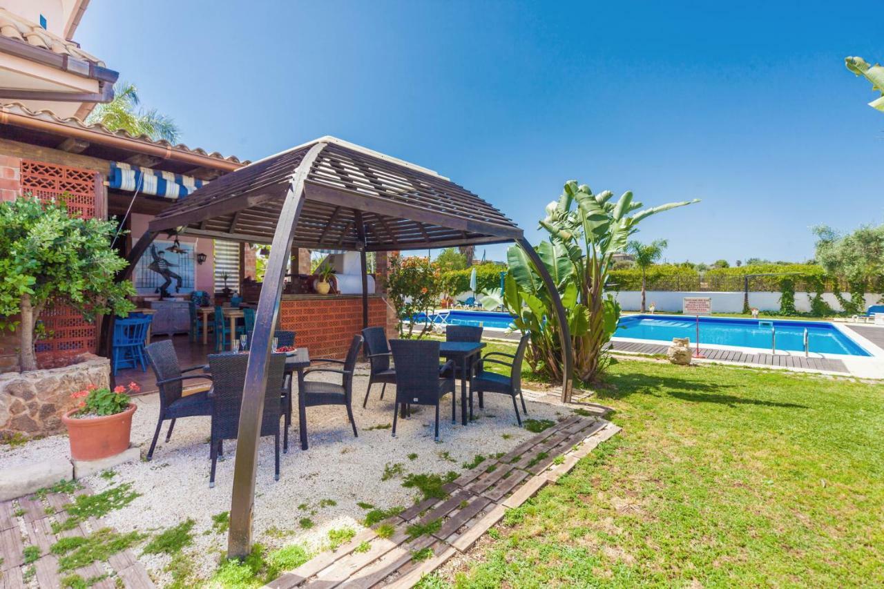 Sicilia Bella Bed & Breakfast *